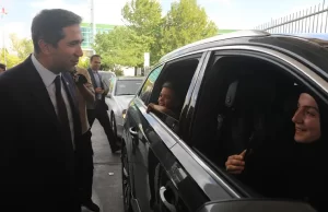 "Yurt dışında yaşayan vatandaşlarımız, tıpkı yurt içinde yaşayan insanlarımız gibi