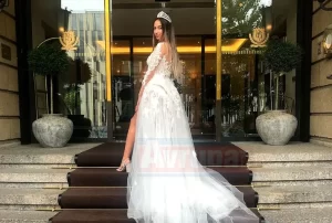 Duisburg'da yaşayan 19 yaşındaki Linda Gündüz, Miss Germany Teen (Gençlik),