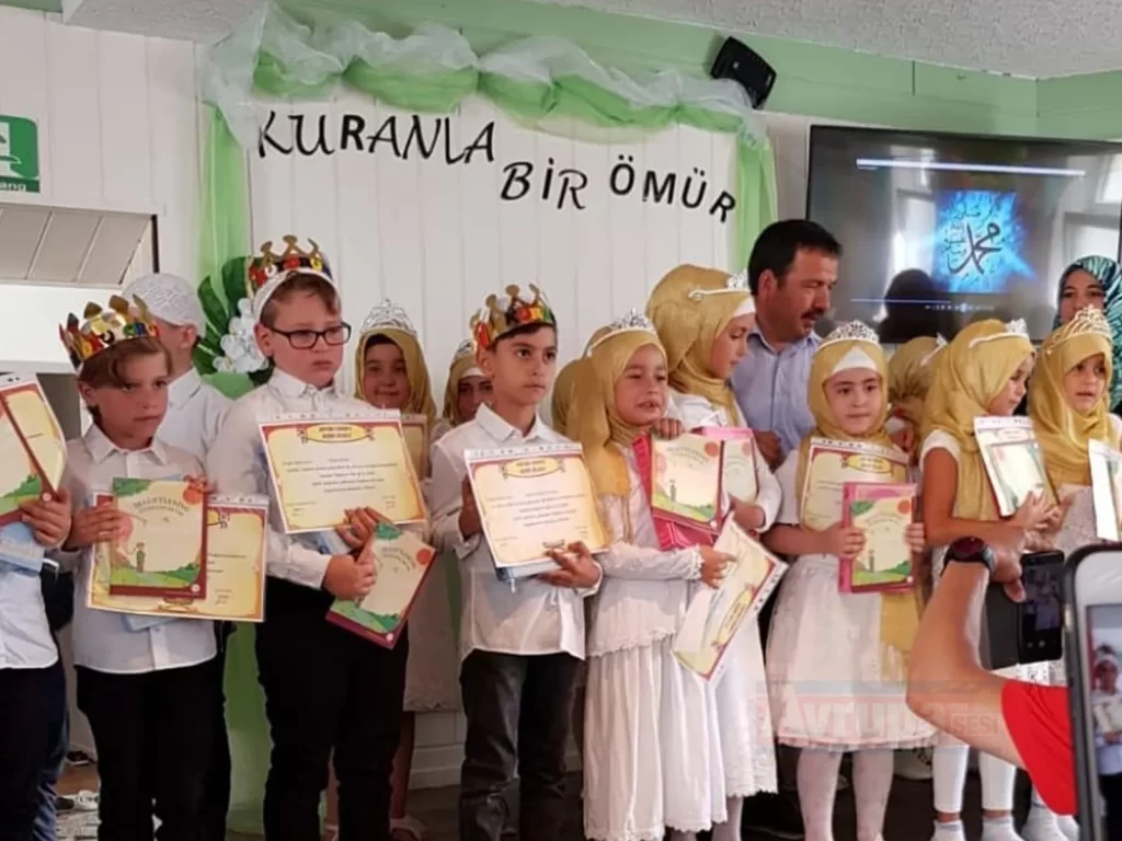 “Minik Bülbüllerin“ Kur’an-ı Kerim coşkusu