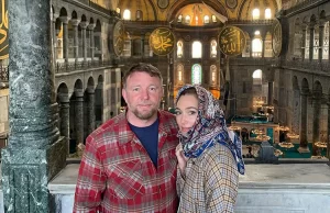 Antalya'da çekimleri devam eden "Five Eyes" filminin yönetmeni ve senaristi
