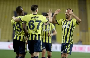 Süper Lig'in 39. haftasında Fenerbahçe, sahasında Büyükşehir Belediye Erzurumspor'u 3-1