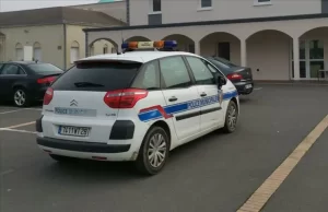 Fransa'nın güneybatısındaki Bordeaux kentinin yakınlarındaki Pessac semtindeki cami, "radikal İslam'ı"