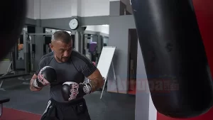 Almanya'da yaşayan boksör Musa Yamak, "İki sene önce profesyonel oldum.