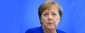 Alman Hükümet Sözcüsü Steffen Seibert, yaptığı yazılı açıklamada, Başbakan Merkel'in,