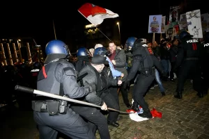 Almanya’nın Leipzig kentinde yeni tip koronavirüs (Kovid-19) salgınının önüne geçmek