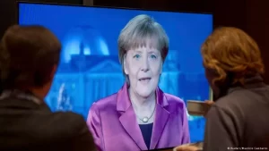 Almanya Başbakanı Angela Merkel yeni yıl konuşmasında İslam karşıtı gösterileri
