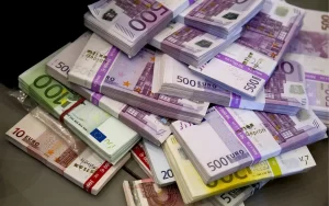 Bulgaristan Merkez Bankası verilerine göre yurtdışında çalışan Bulgaristan vatandaşlarının ailelerine