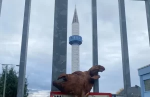 Almanya'nın Dortmund kentinde kimliği belirsiz bir kişi, Diyanet İşleri Türk