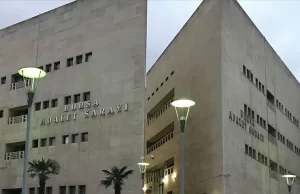 Bursa'da 150 yılı aşkın süredir faaliyet gösteren kebapçının 12 personeli,
