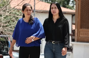"Mezuniyet töreni için Türkiye'ye geldiğimde çok mutlu oldum. Sadece kızım