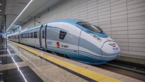 Cumhurbaşkanı Recep Tayyip Erdoğan, "Ankara-Kırıkkale-Yozgat-Sivas Hızlı Tren hattımız, mayıs ayı