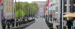 Norveç polisinden yapılan açıklamada, Oslo'nun Torshov semtinde bir ambulansın silahlı