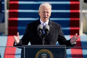 ABD'de 3 Kasım seçimlerini kazanan Joe Biden, ABD Kongresindeki törende