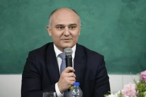 Essen Başkonsolosu Taylan Özgür Aydın, düzenledikleri vatandaş buluşmalarının amacının Türk