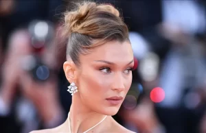Filistin asıllı Amerikalı model Bella Hadid İsrail'in Kudüs'te Filistinlilere yönelik