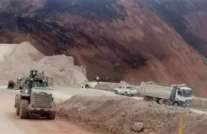 Erzincan'ın İliç ilçesinde altın madeninde toprak kayması meydana geldi. İçişleri