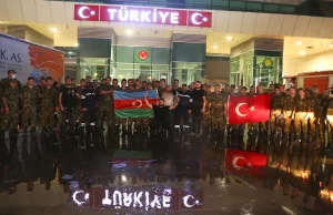 Türkiye'nin farklı noktalarında çıkan orman yangınlarıyla mücadeleye destek için Azerbaycan'dan