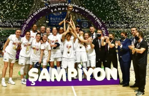 Şampiyon periler kupayı Bursa şehir Hastanesi’nde korona virüs tedavisi gören