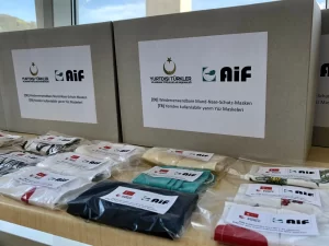 Avusturya’da kapıları iki ay aradan sonra yeniden açılan camilerde YTB