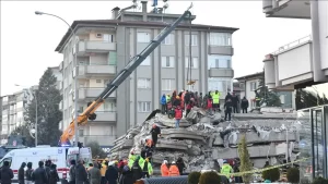 Gaziantep'te depremde yıkılan Bahar Apartmanı'nın enkazında yapılan teknik inceleme sonucu