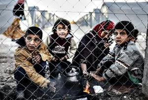 YUNANİSTAN   Yunanistan'da konaklama desteğinin sona erecek olması nedeniyle ay