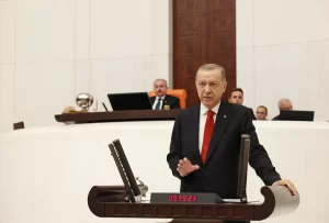 Cumhurbaşkanı Erdoğan, "Yeni dönem Meclisimizin, Türkiye'yi hakkı olan yeni anayasayla