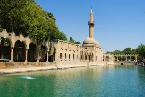 Şanlıurfa Valisi Abdullah Erin, kentin turizmdeki yeni hedefinin İslam İşbirliği