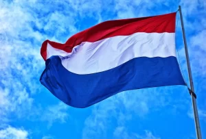 Hollanda hükümeti, sonbahar öncesi oluşacak yeni bir Virüs dalgasına karşı
