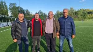 Dortmund’da 42 yıl önce kurulan Türkspor’u sahasında ziyaret eden SPD