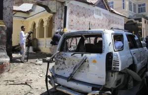 Somali'nin başkenti Mogadişu'da düzenlenen bombalı saldırıda hükümet sözcüsünün yaralandığı bildirildi.