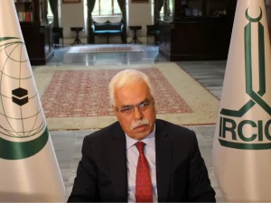 Avrasya Ekonomi Zirvesi’nde IRCICA Genel Direktörü Prof. Halit Eren çok