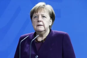 Almanya Başbakanı Merkel, Kovid-19 salgını sebebiyle ülkede yaklaşık 3 hafta