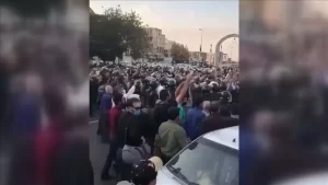 İran'da Türklerin yoğun olduğu Erdebil kentinde Azerbaycan'a destek için önceki