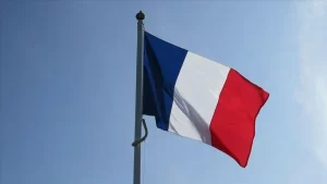 Fransa Cumhurbaşkanı Emmanuel Macron, ülkede Filistin yanlısı Şeyh Yassine Kollektifini