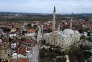 Yeni tip koronavirüsle (Kovid-19) mücadele amacıyla alınan tedbirler sayesinde Trakya'da