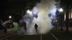 ABD'nin Wisconsin eyaletinde polisin siyahi Amerikalı Jacob Blake'i arkadan vurmasıyla