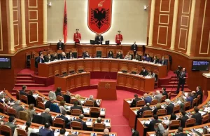 Arnavutluk Meclisi, Türkiye ile imzalanan mali ve askeri iş birliği