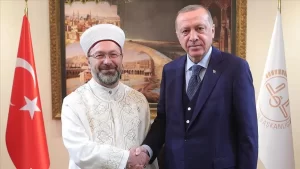 Cumhurbaşkanı Recep Tayyip Erdoğan, Diyanet İşleri Başkanı Ali Erbaş'ı başkanlıkta