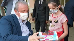 TBMM Başkanı Mustafa Şentop, bayram ziyareti kapsamında Tekirdağ’ın Süleymanpaşa ilçesine