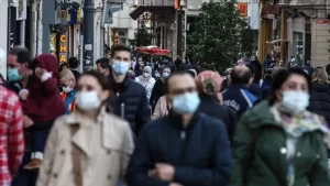Türkiye'de son 24 saatte 161 bin 125 Kovid-19 testi yapıldı,