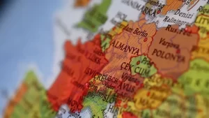 Başsavcılıktan yapılan açıklamada, Berlin Eyalet Mahkemesine verilen dava dilekçesinde, Alman