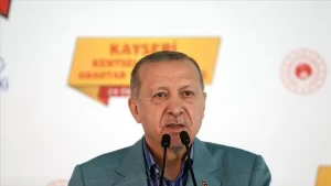 Türkiye Cumhurbaşkanı Recep Tayyip Erdoğan, "Ülkemizi, afetlere dayanıksız yapıların tamamından
