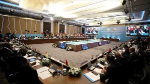 İslam İşbirliği Teşkilatı (İİT), tarafından yapılan yazılı açıklamada, Hindistan'daki Müslümanları