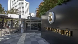 Dışişleri Bakanlığından yapılan yazılı açıklamada, "Kosova Cumhurbaşkanı Haşim Thaçi, Başbakan