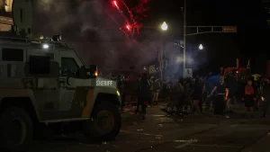 ABD'nin Wisconsin eyaletinin Kenosha kentinde polisin siyahi Amerikalı Jacob Blake'i