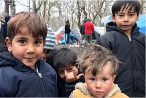 Almanya, Yunan adalarındaki kamplarda yaşayan korumaya muhtaç 50 mülteci çocuğu