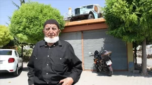 İlçede eşiyle yaşayan 8 çocuk 33 torun sahibi Helvacıoğlu, çocuk