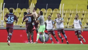 Ziraat Türkiye Kupası yarı final rövanş maçında Fenerbahçe'yi deplasmanda 3-1