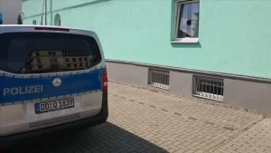 İslam Toplumu Milli Görüş (IGMG) teşkilatına bağlı Tuğra Camisi'ne gece