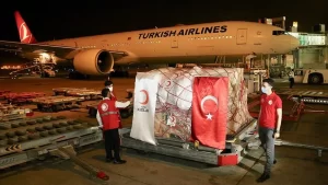 Türk Hava Yollarına (THY) ait uçakla bu sabah İslamabad Uluslararası